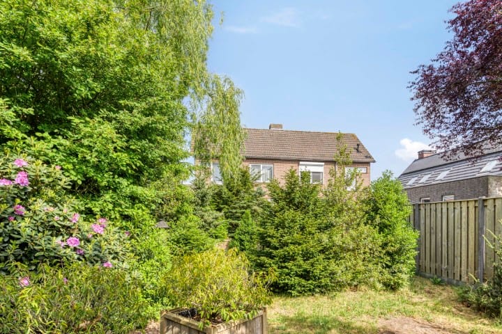 Photo 27 of Heistraat 6