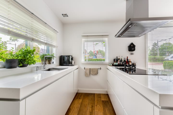 Photo 10 of Westerweg 349