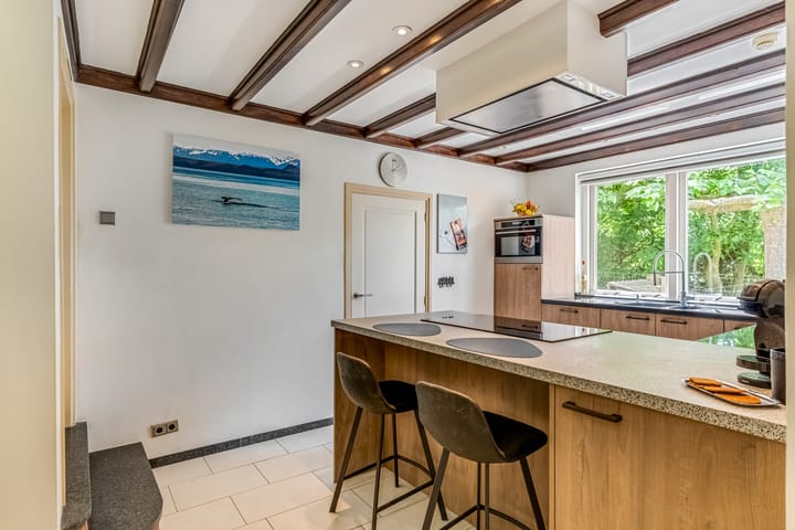 Foto 16 van Schoolstraat 17