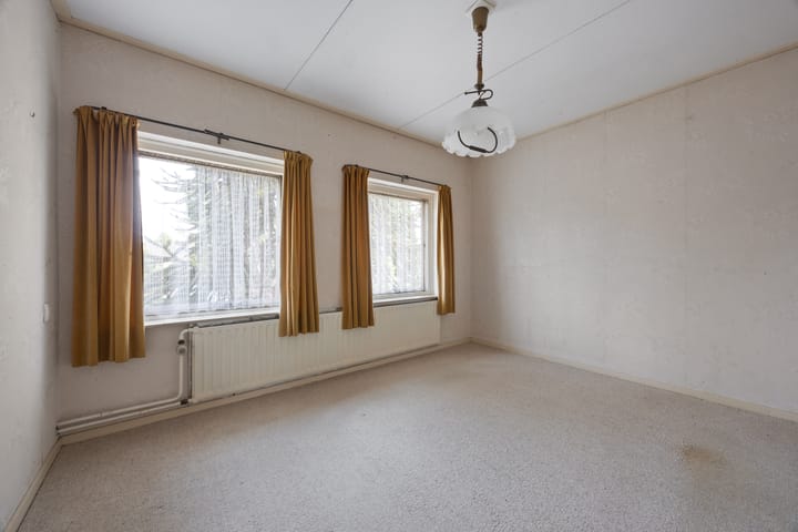 Photo 21 of Willem Alexanderstraat 3