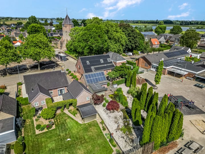 Foto 42 van Schoolstraat 17