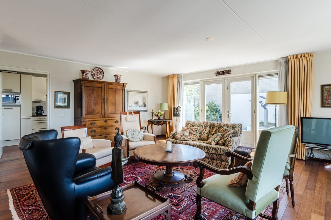 Photo 11 of Mr. van Coothstraat 32