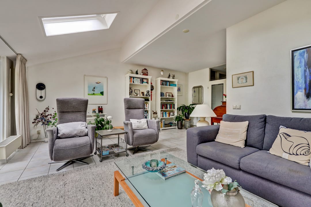 Photo 7 of Trilgras 32