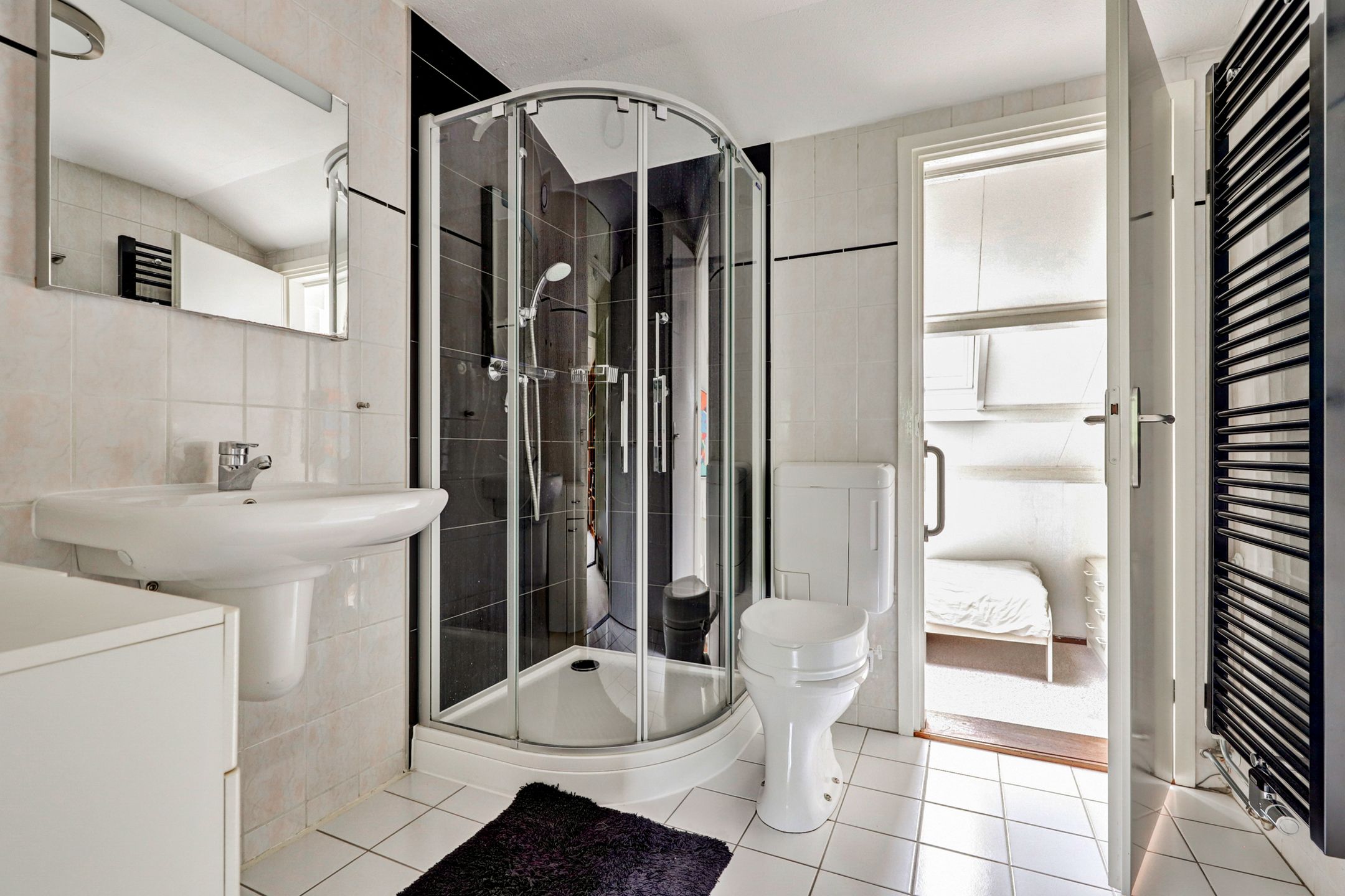 Photo 24 of Trilgras 32