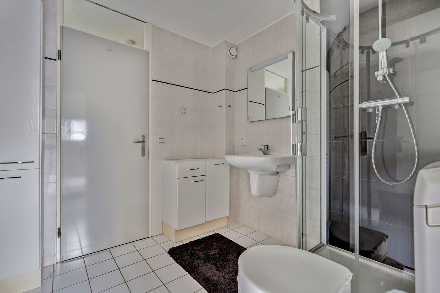 Photo 25 of Trilgras 32