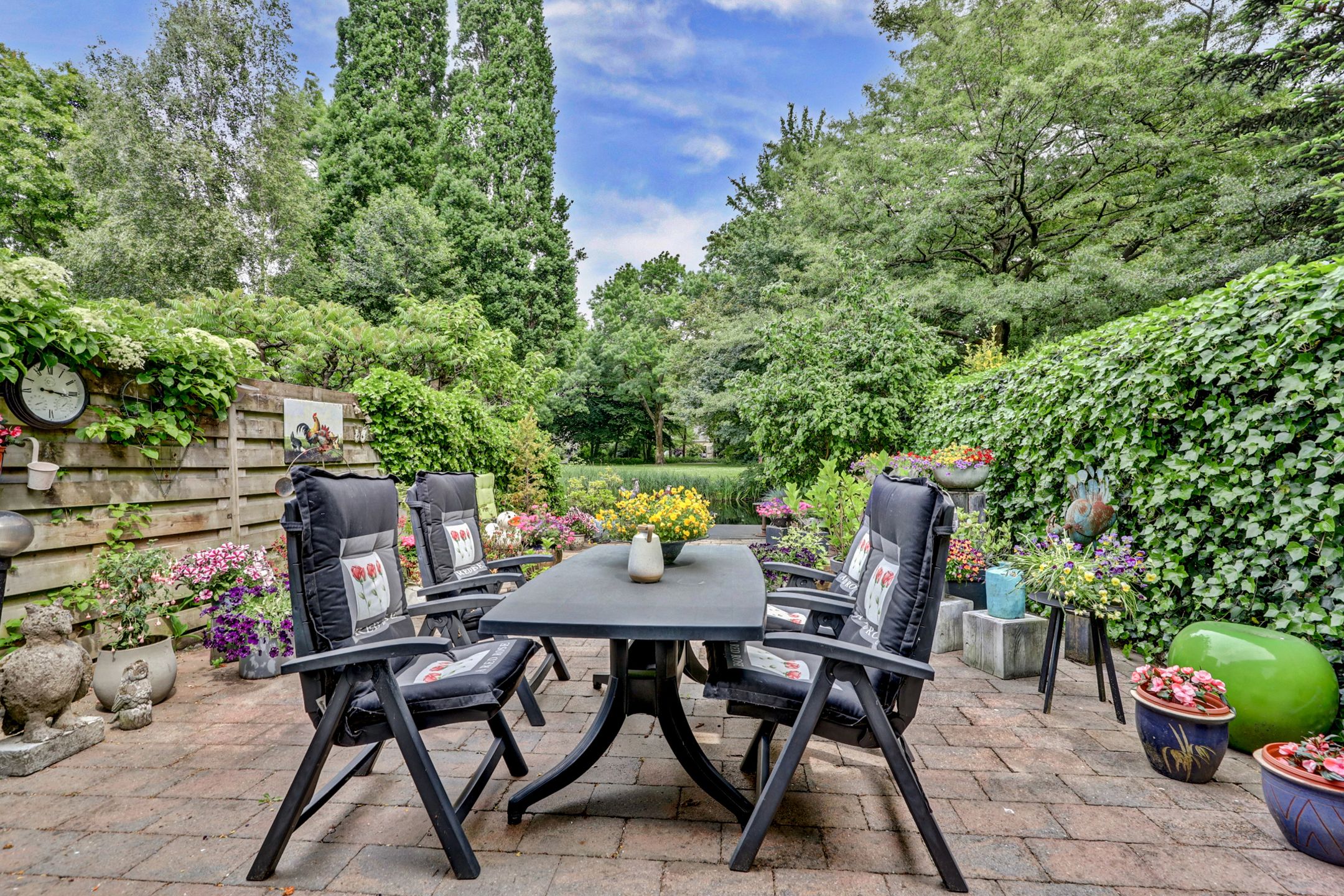 Photo 30 of Trilgras 32