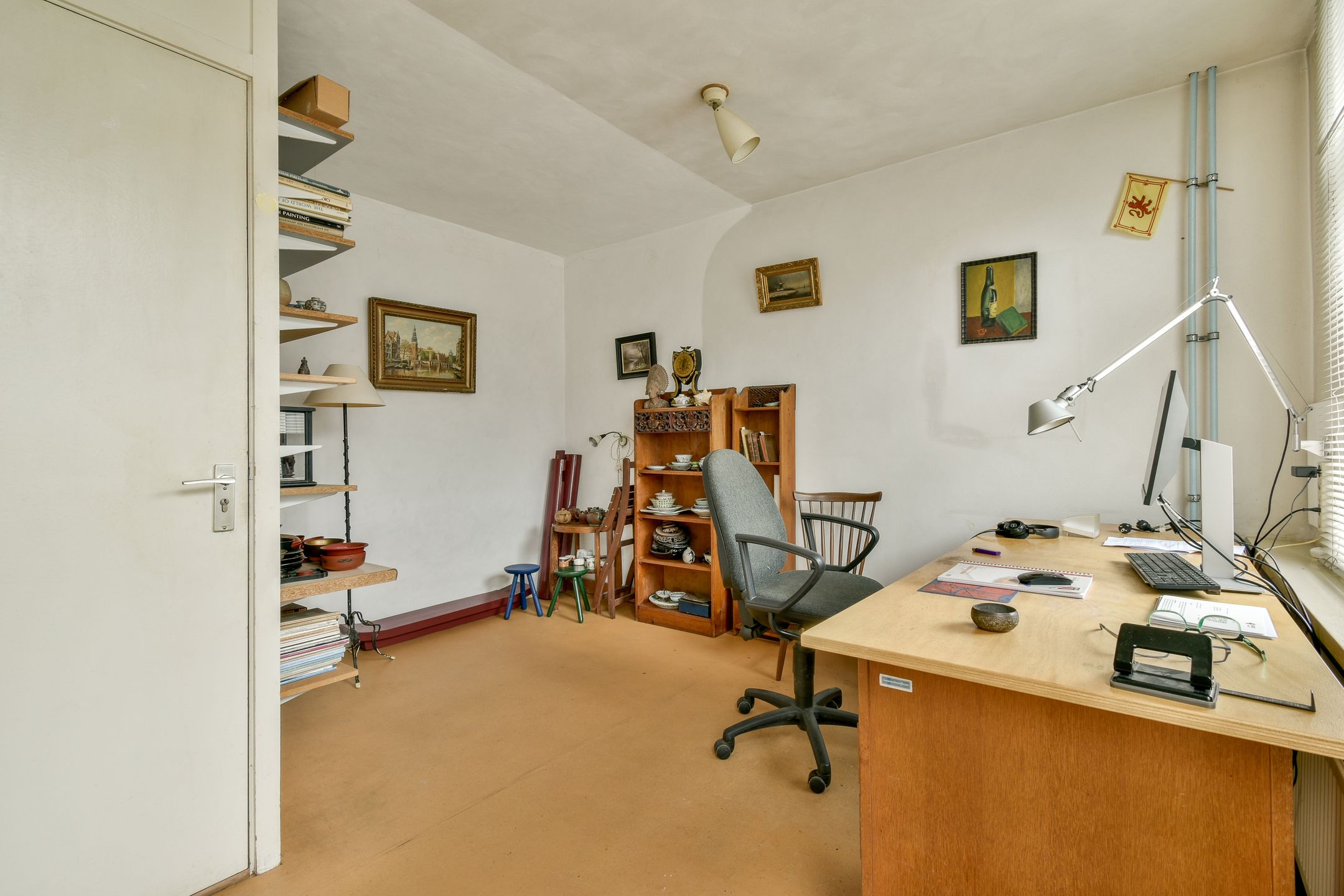 Photo 9 of Linnaeusdwarsstraat 24