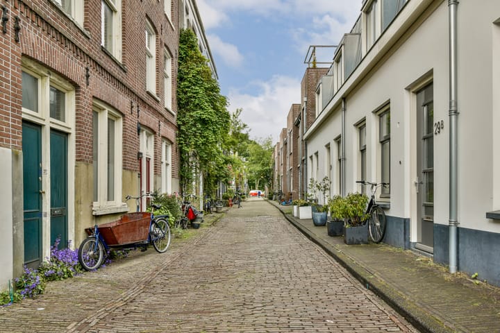 Foto 18 van Linnaeusdwarsstraat 24