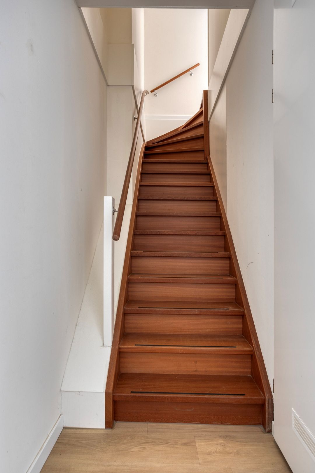 Foto 16 van Poststraat 35