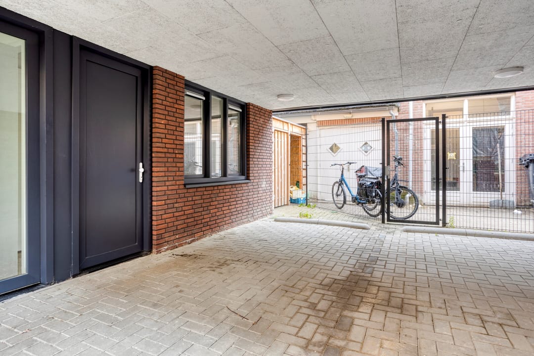 Foto 28 van Poststraat 35