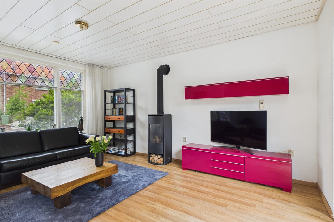 Foto 8 van Julianastraat 10