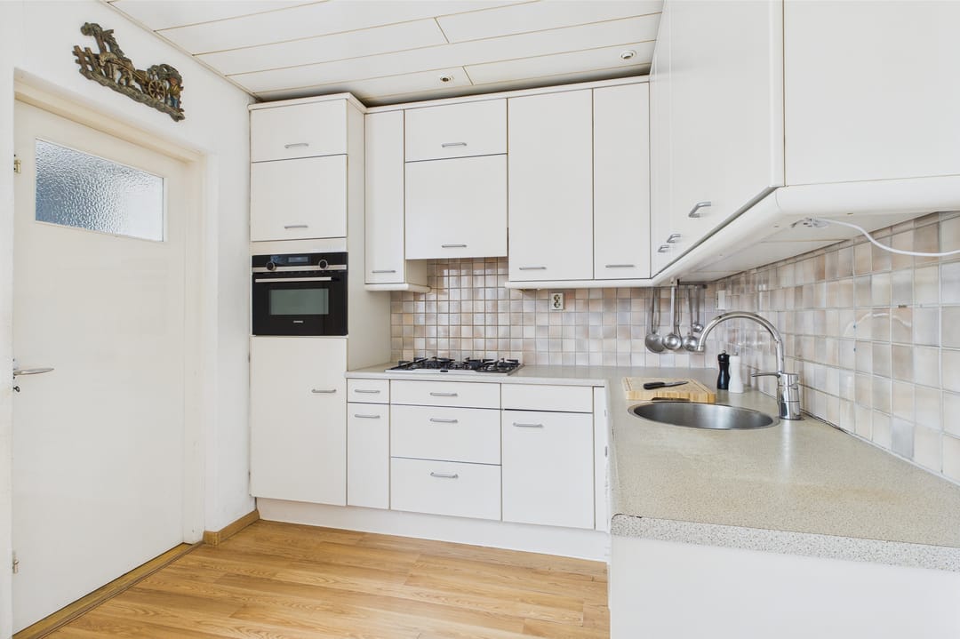 Foto 17 van Julianastraat 10