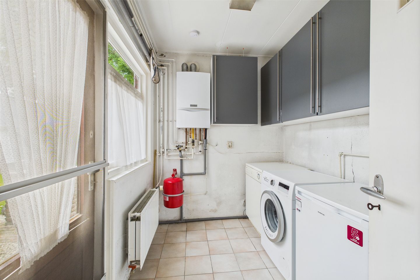 Foto 19 van Julianastraat 10