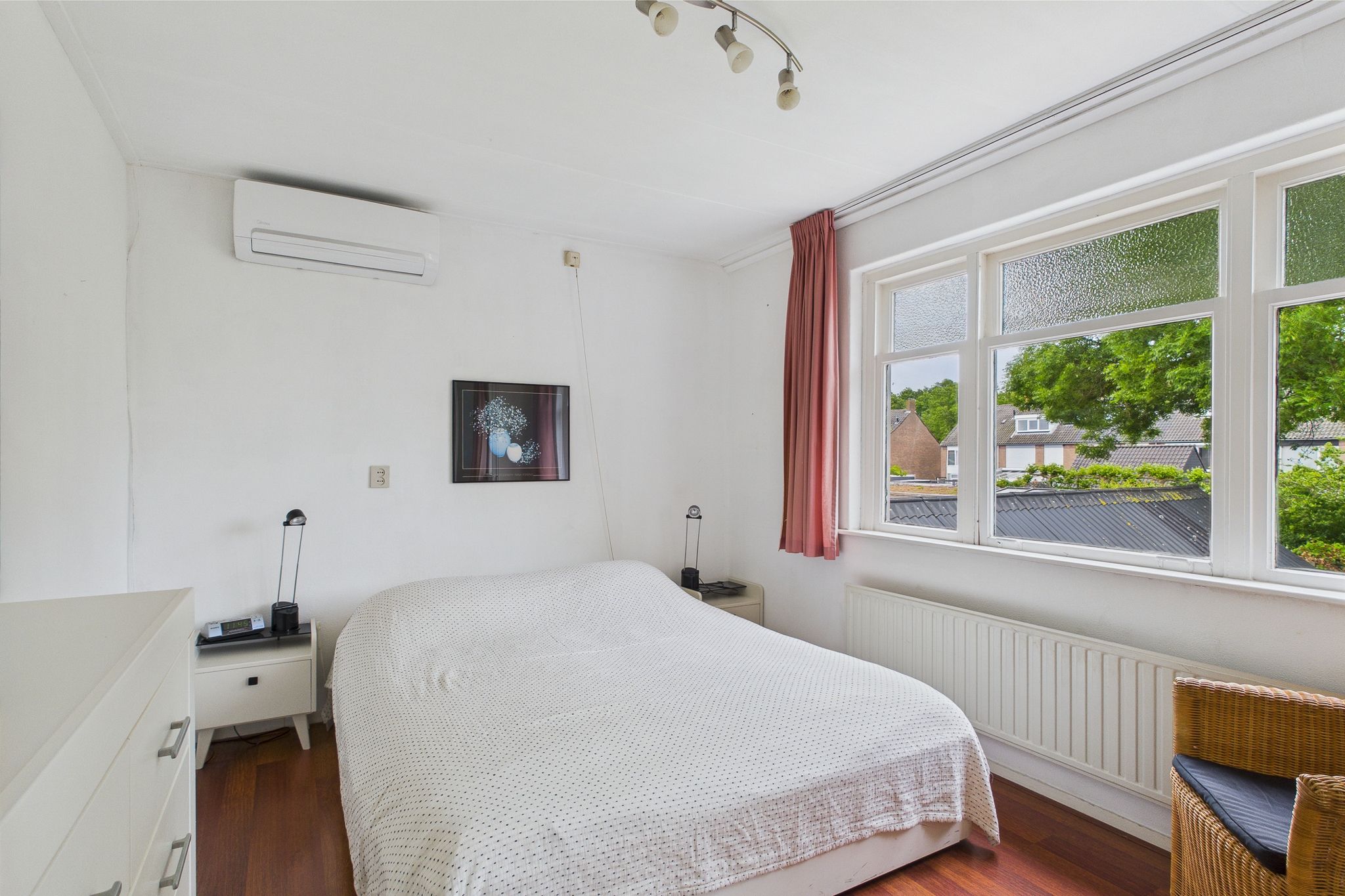 Foto 27 van Julianastraat 10