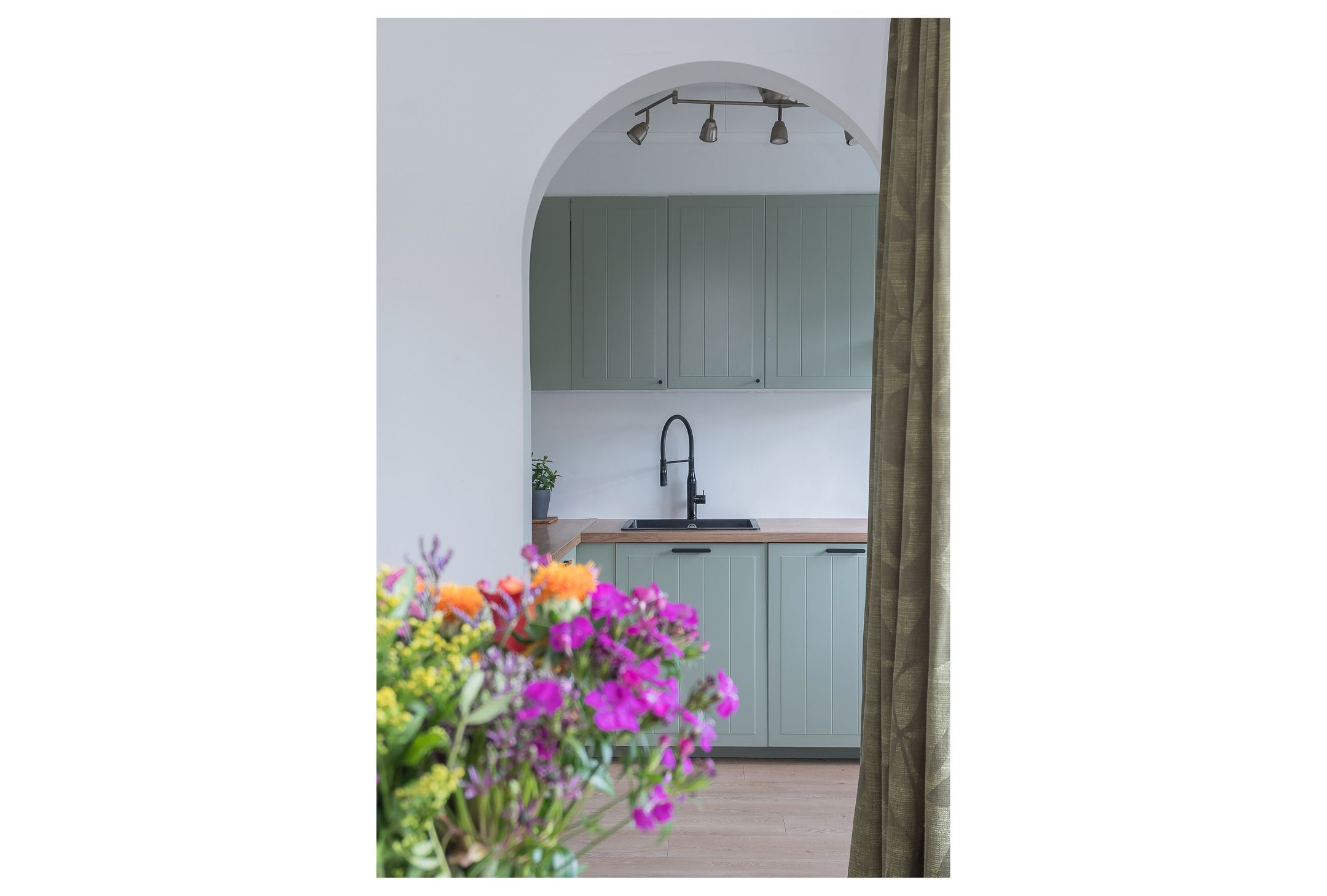 Foto 12 van De Savornin Lohmanstraat 13