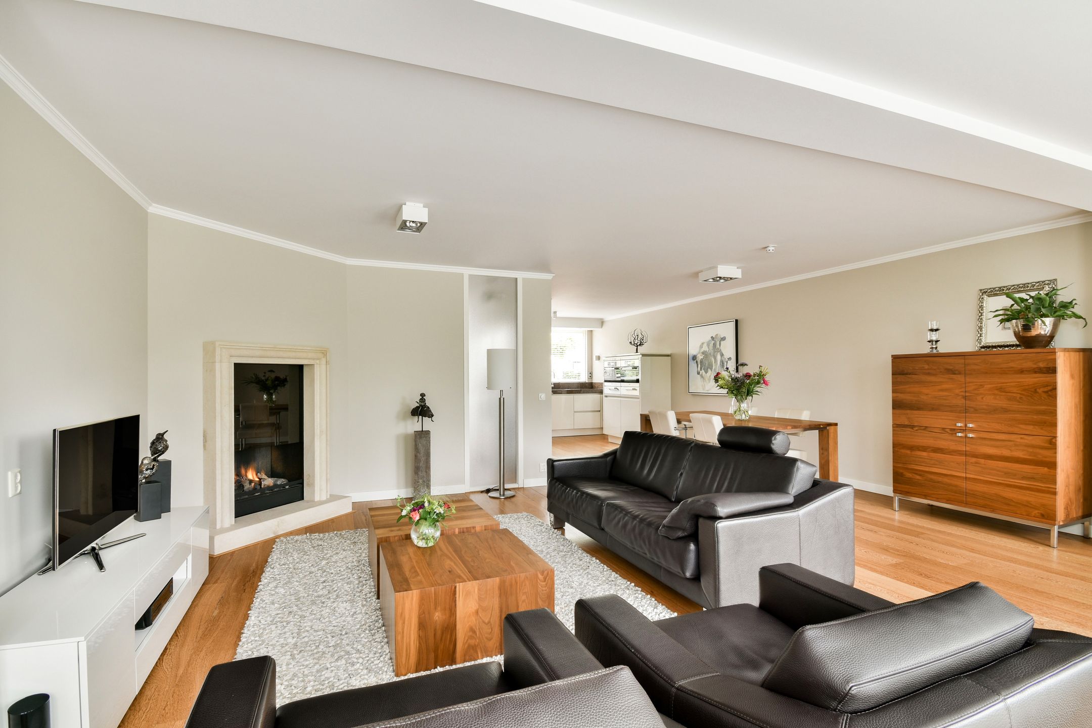 Foto 9 van van Dethstraat 20