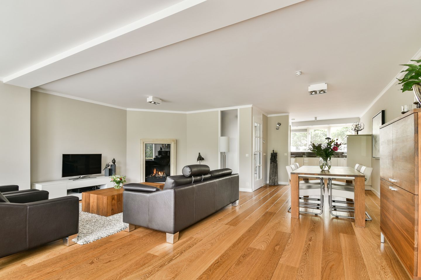 Foto 10 van van Dethstraat 20