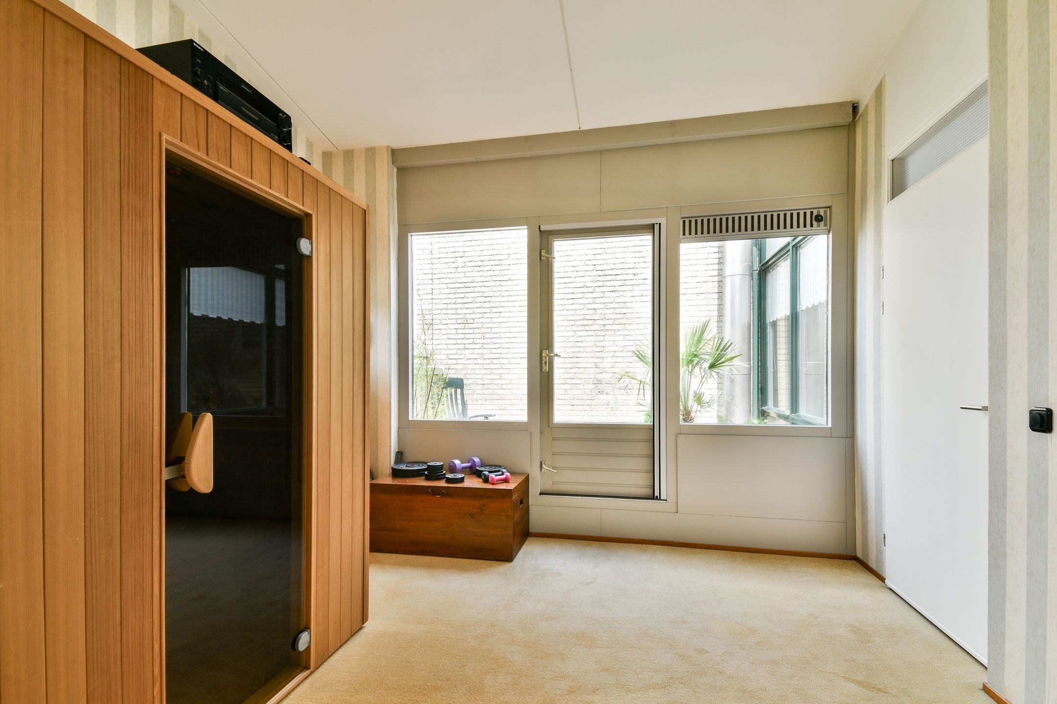 Foto 24 van van Dethstraat 20