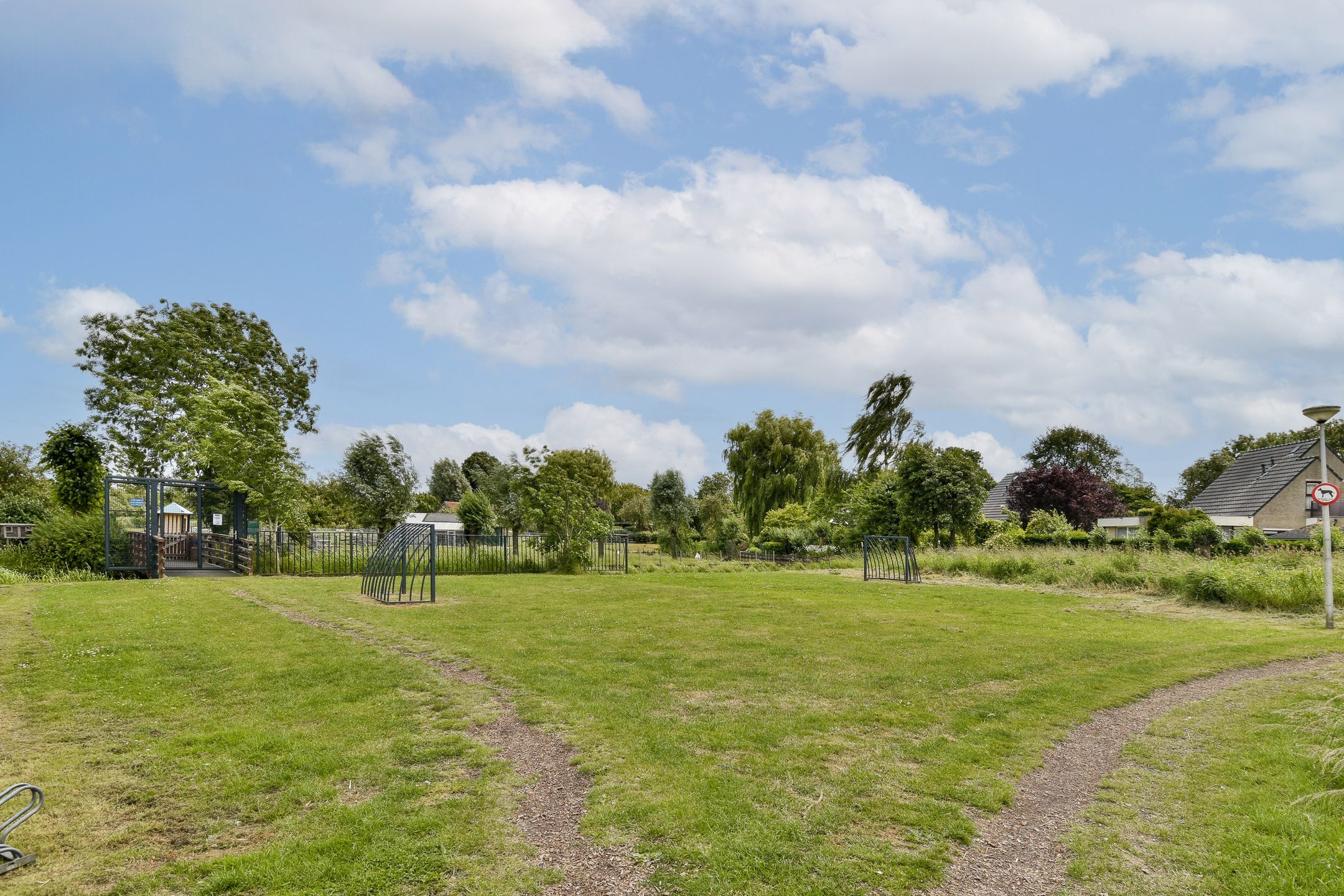 Foto 39 van van Dethstraat 20