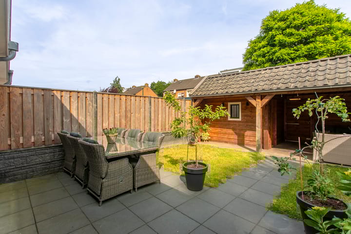 Foto 18 van Klaproosstraat 25