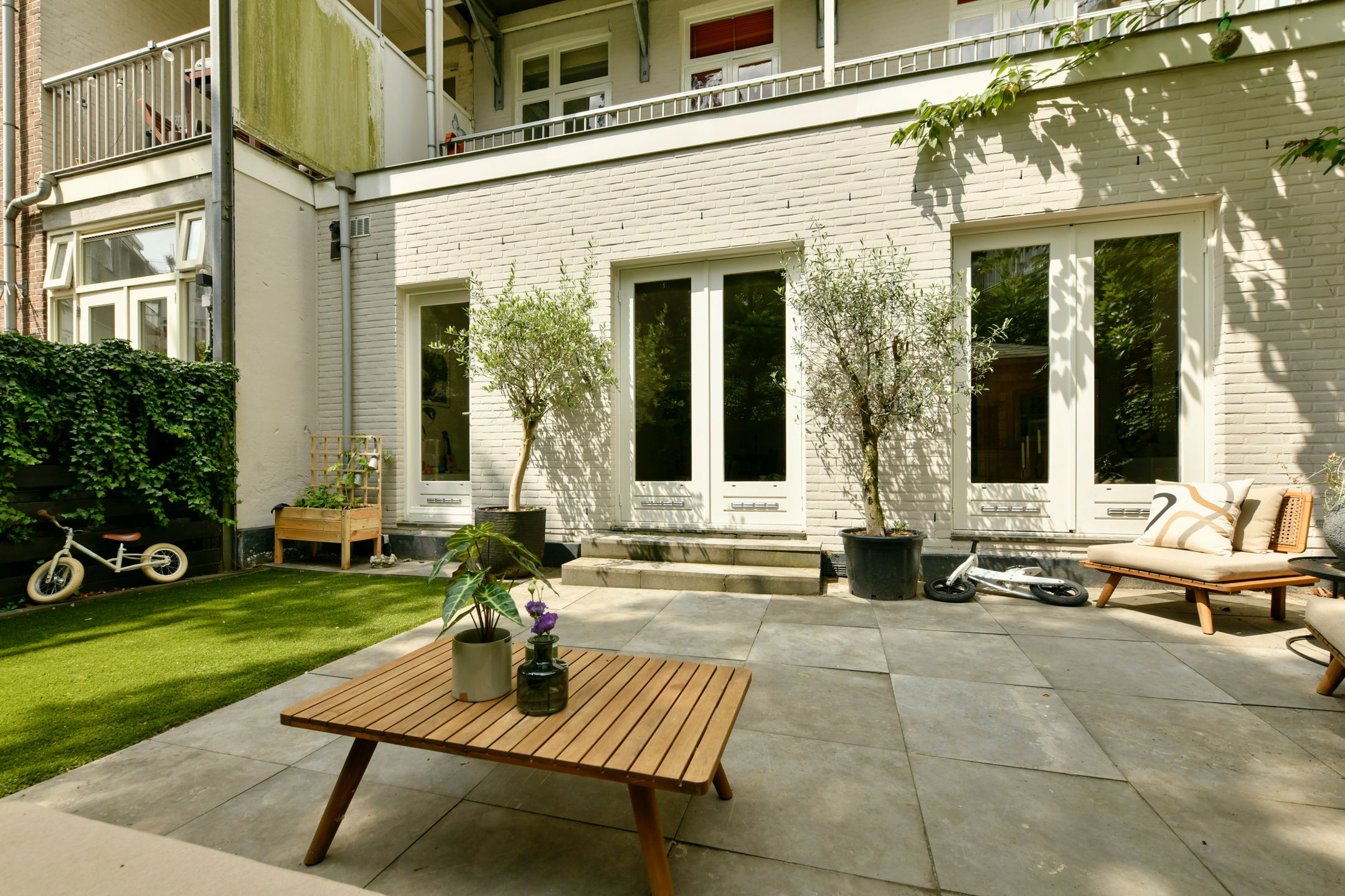 Foto 9 van Steve Bikoplein 19-H