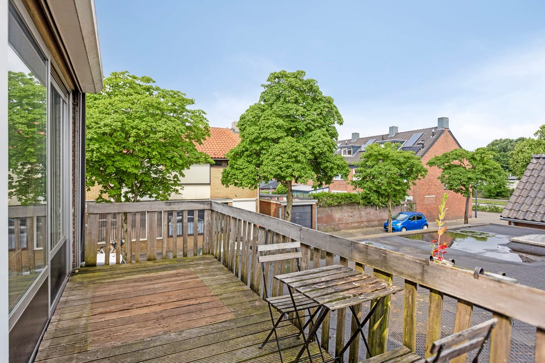 Foto 11 van van Beresteynstraat 4-A