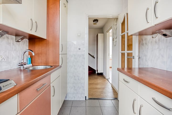 Foto 10 van van Beresteynstraat 4-A