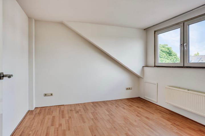 Foto 15 van van Beresteynstraat 4-A