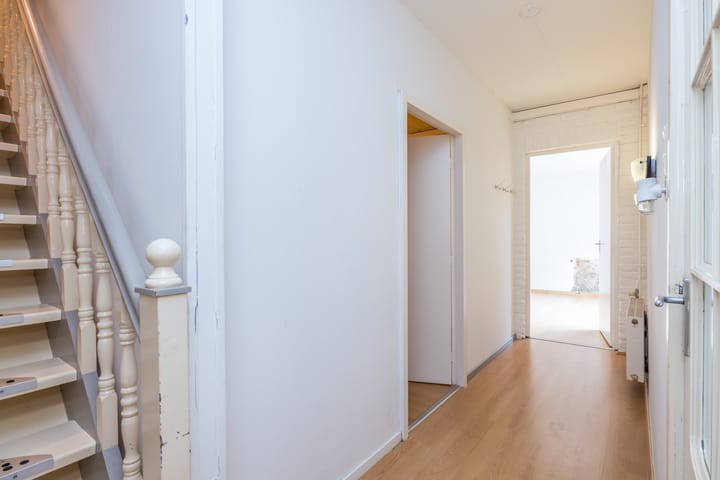 Photo 23 of Hoofdstraat 10