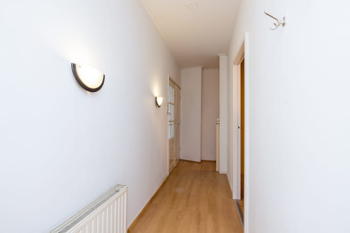 Photo 22 of Hoofdstraat 10