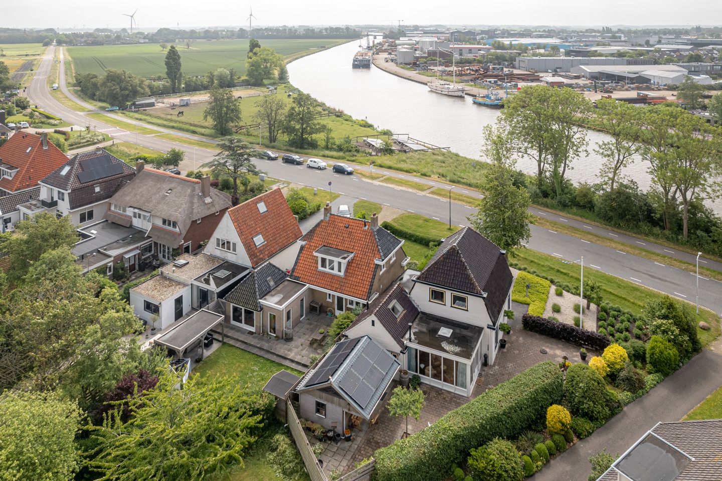 Foto 20 van Harlingerstraatweg 70