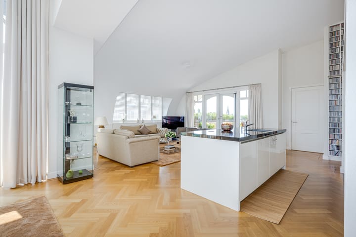 Foto 37 van Hugo Clausstraat 28