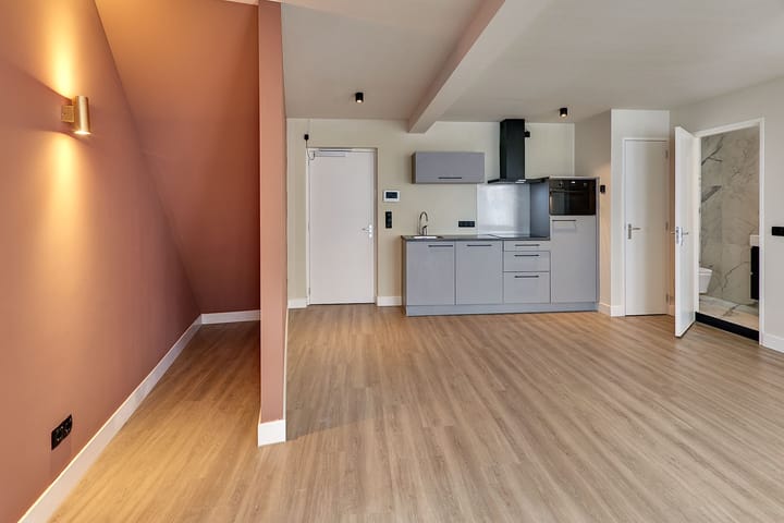 Foto 11 van Donkerstraat 33-A