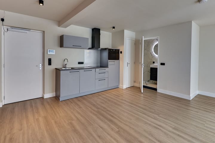 Foto 13 van Donkerstraat 33-A