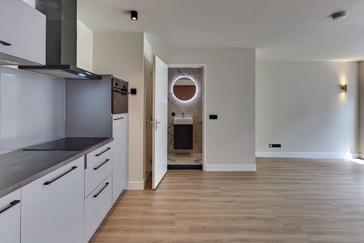 Foto 14 van Donkerstraat 33-A