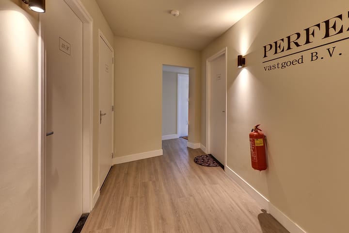 Foto 17 van Donkerstraat 33-A