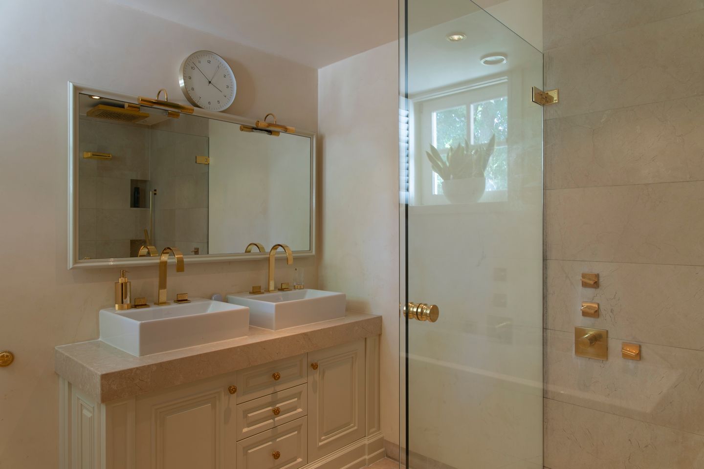 Foto 29 van Oranje Nassaulaan 6