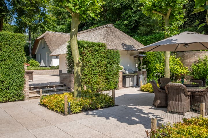 Foto 39 van Oranje Nassaulaan 6