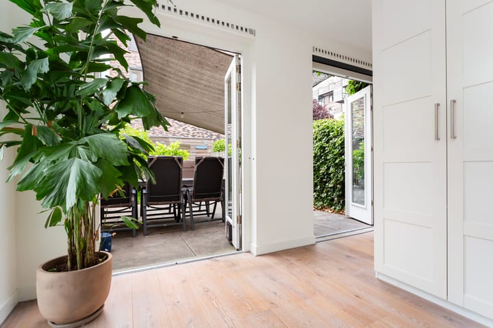 Photo 17 of W.G. Witteveenplein 81