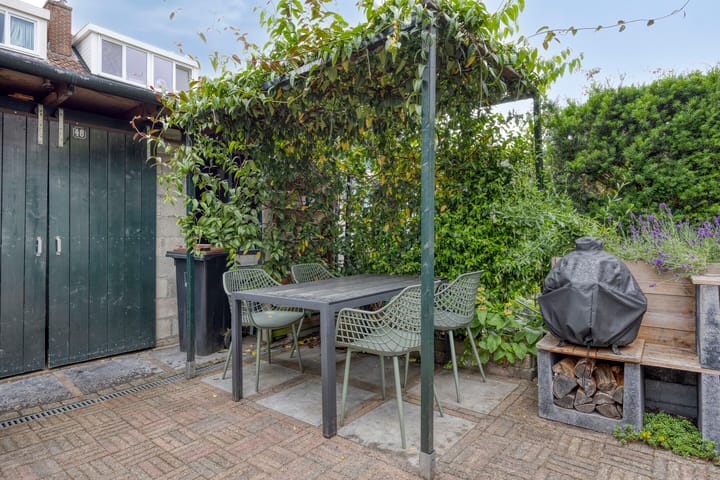 Foto 27 van Werner Helmichstraat 48