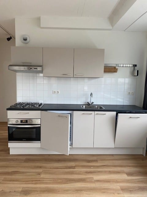 Photo 4 of Kadelaan 18-E