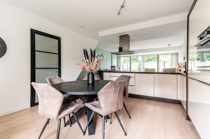 Foto 9 van Gondel 10 94