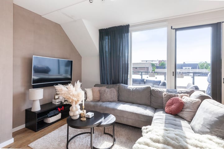 Foto 7 van Schoolplein 6