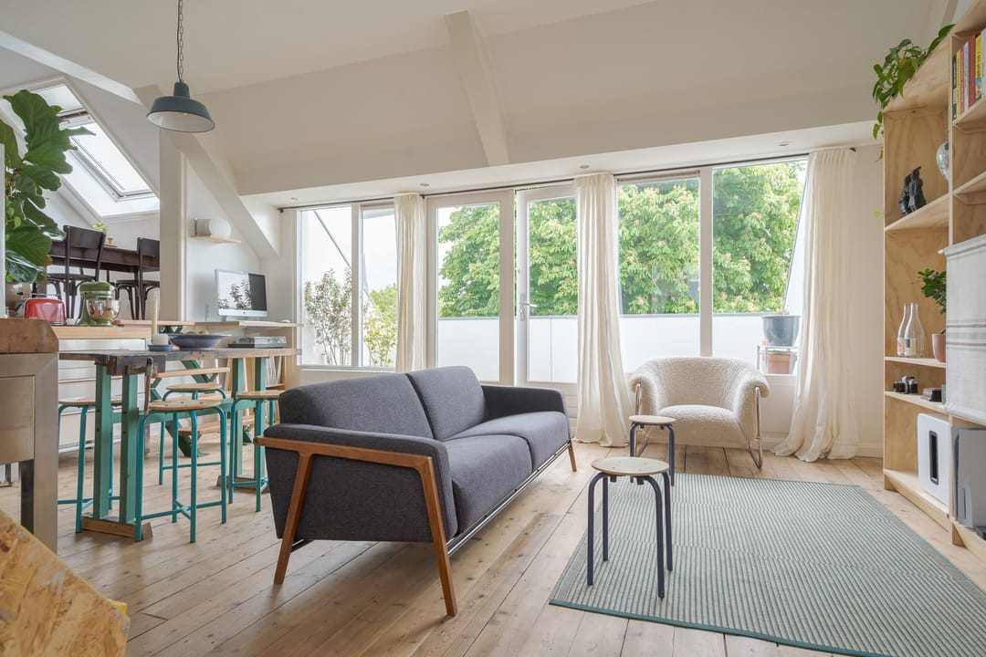 Foto 2 van Van Karnebeekstraat 67-J