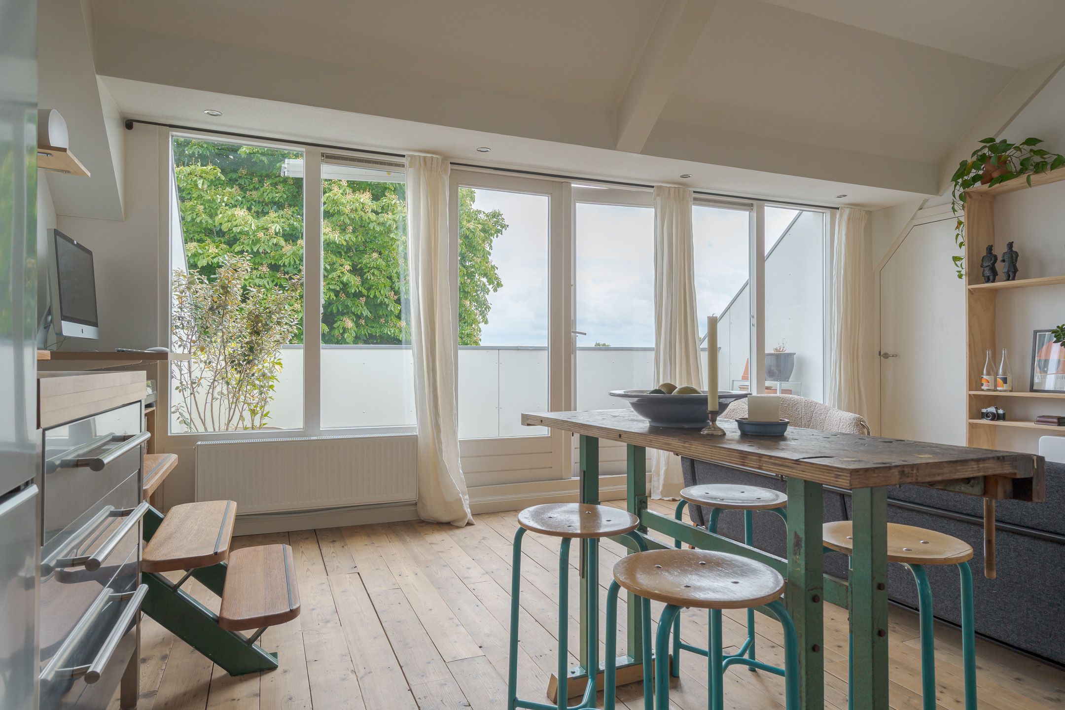 Foto 15 van Van Karnebeekstraat 67-J