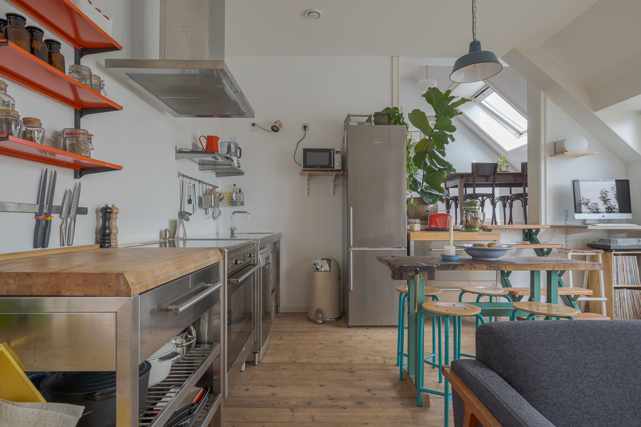 Foto 18 van Van Karnebeekstraat 67-J