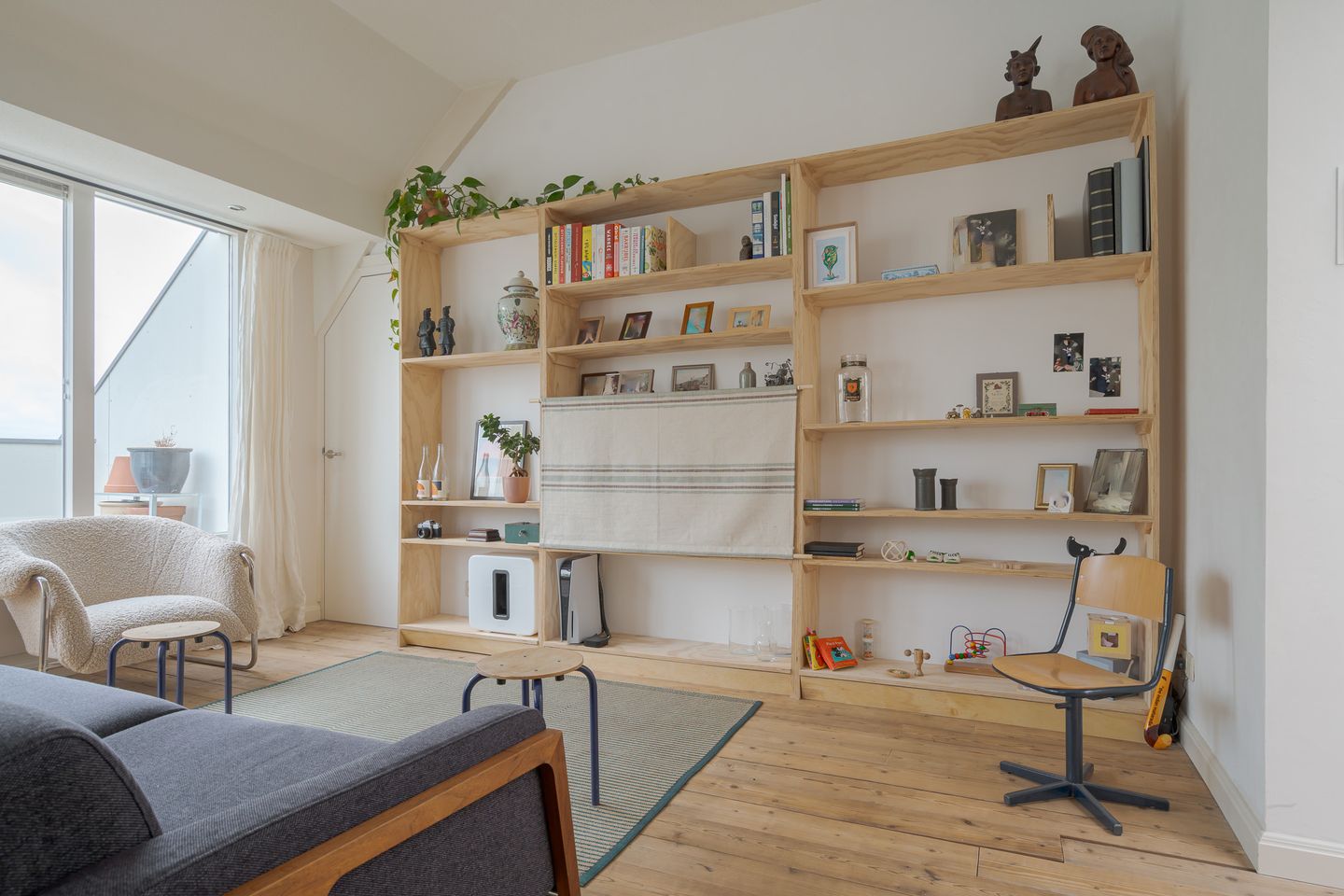 Foto 10 van Van Karnebeekstraat 67-J