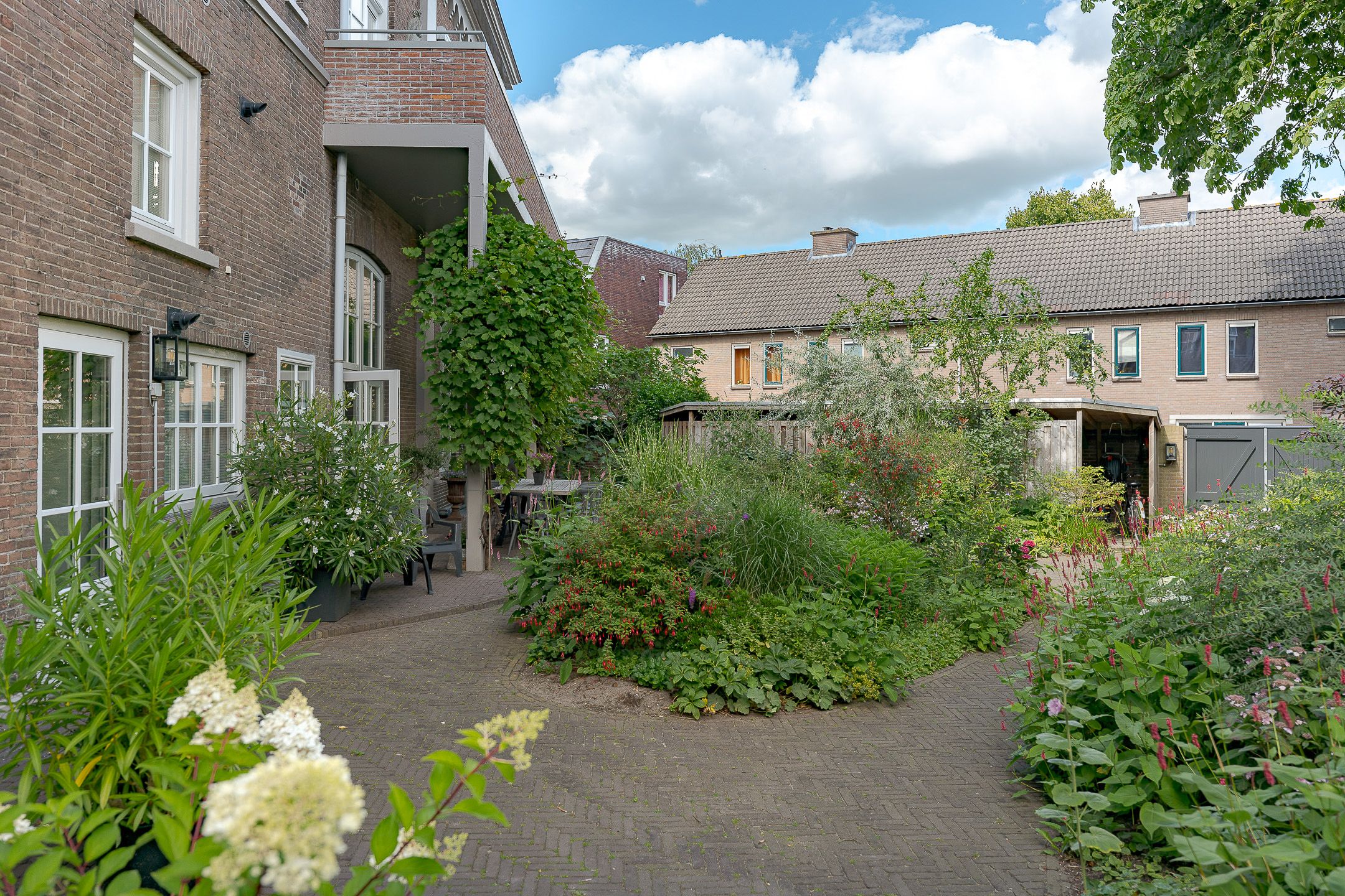 Foto 39 van Van Karnebeekstraat 67-J