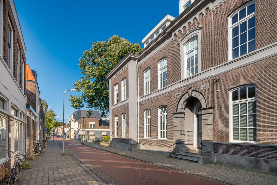 Foto 41 van Van Karnebeekstraat 67-J