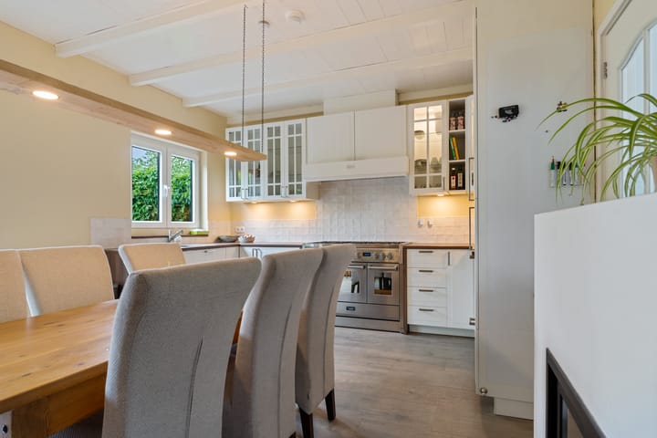 Foto 15 van Molenstraat 13